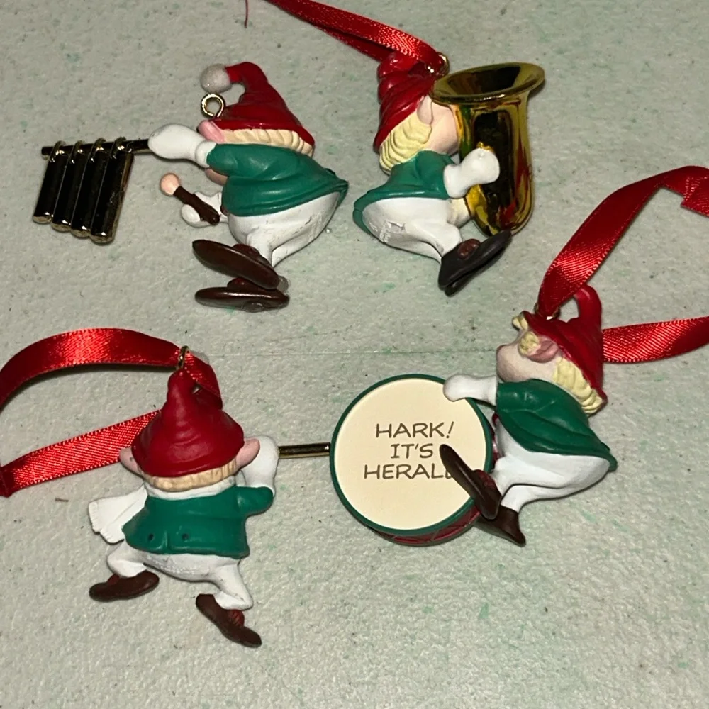 Vintage Hallmark Keepsake Ornaments Hark! Its Herald 1989 - 1992 Full Set No Box